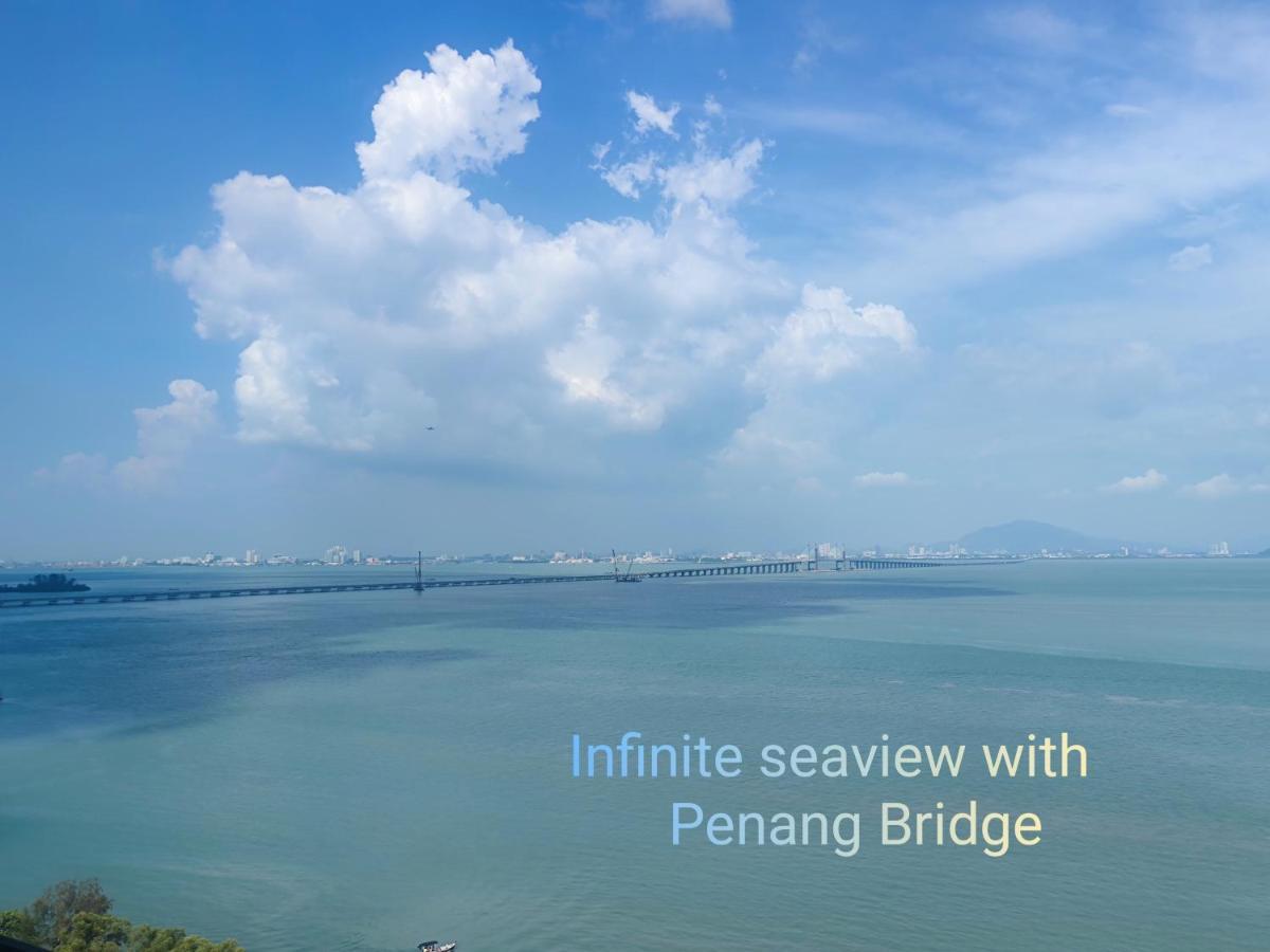 Infinite Seaview With Penang Bridge Suite With Sunrise Up To 11 Person Bayan Lepas Buitenkant foto